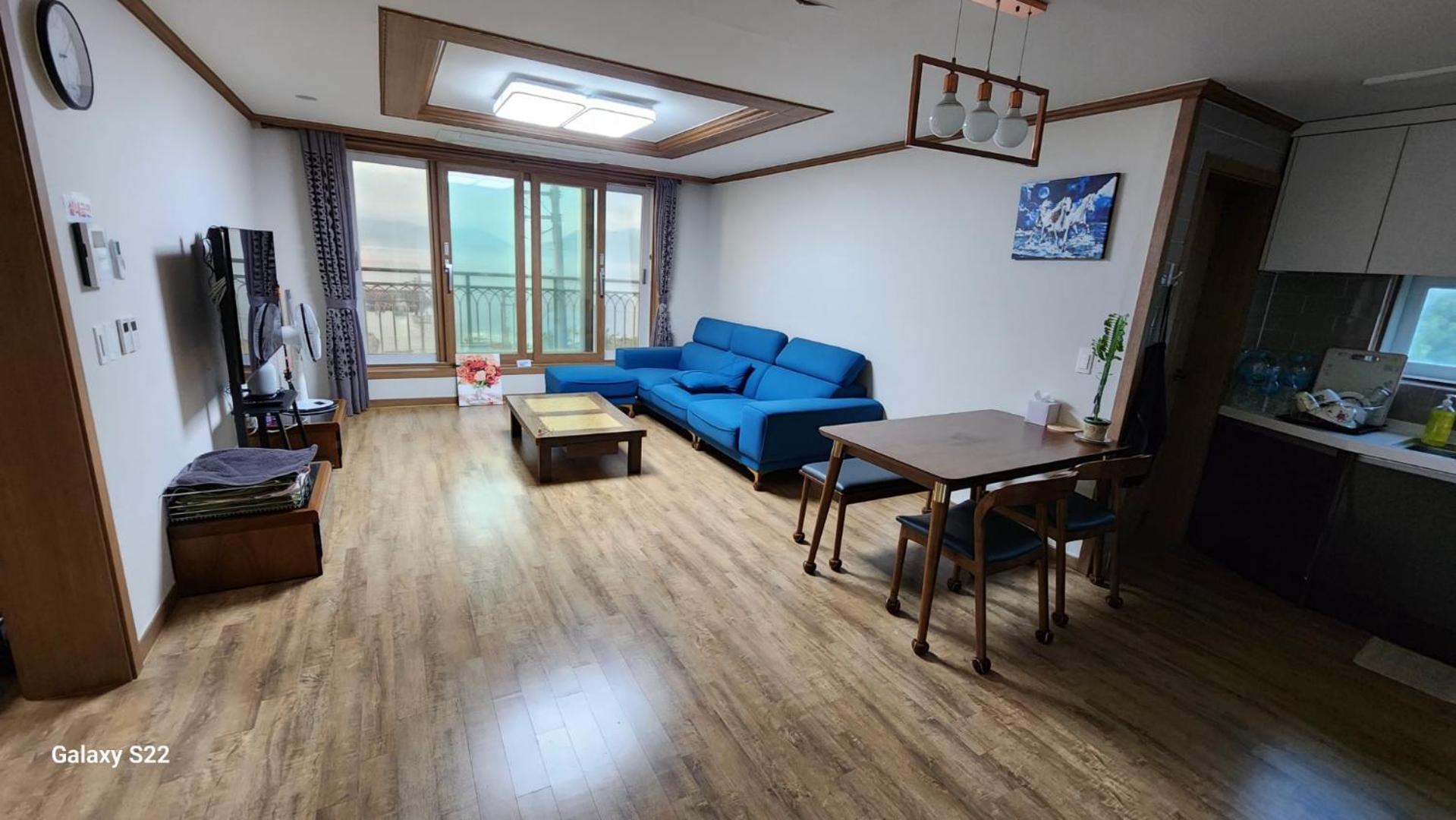 Geoje Seaside Luxury Family Villa Exterior photo
